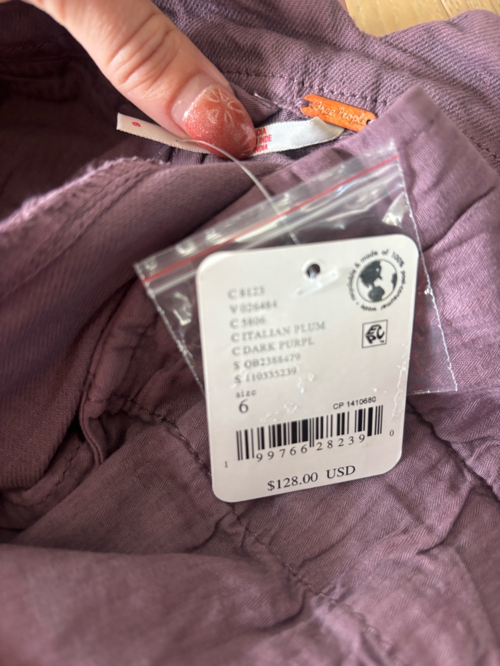 Free People Spotlight Washed Barrel Chino Trousers 6 Italian Plum NWT Wide Pant - Picture 11 of 11